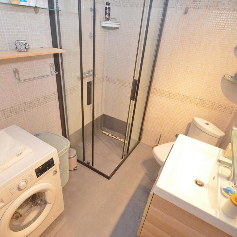 Apartment OAZA - Two-Bedroom Apartment - 18