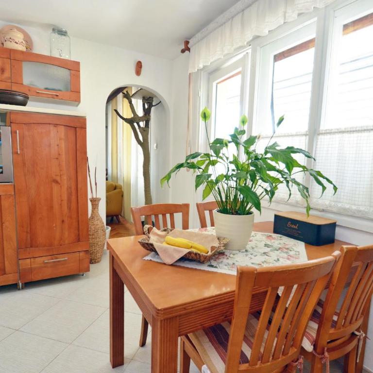 Apartment OAZA - Two-Bedroom Apartment - 1