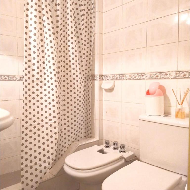 Departamento Céntrico Ciudad Mendoza Belgrano y Aristides con cochera - Apartamento de 2 dormitorios - 4