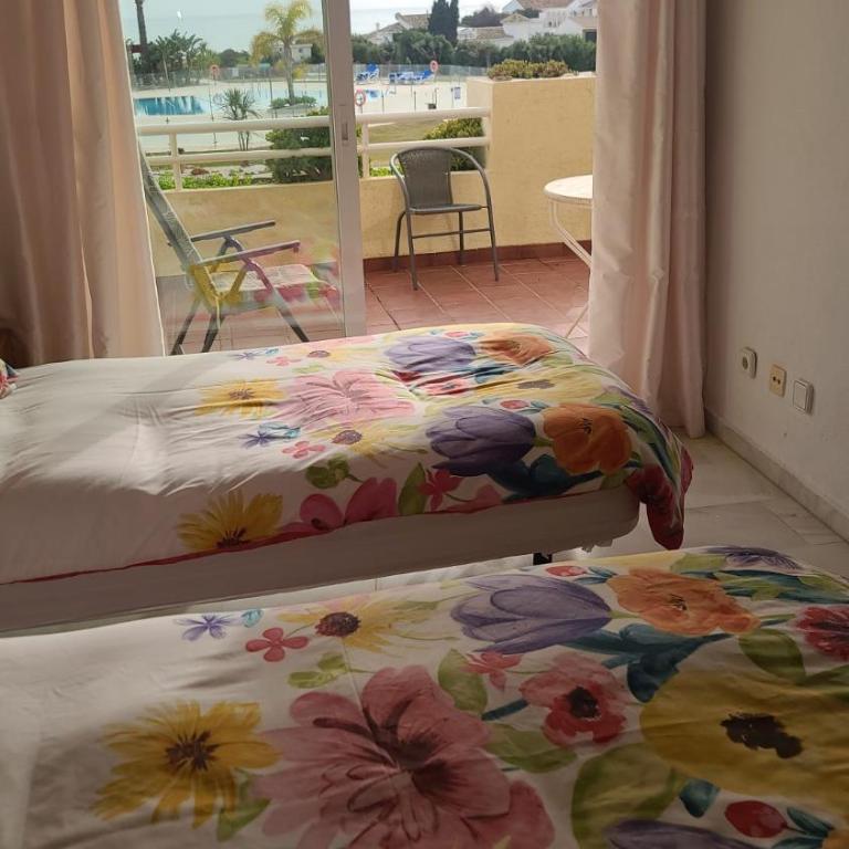 2 bedroom apartment overlooking Mediterranean, 2 outdoor pools - Appartamento con 2 Camere da Letto - 7