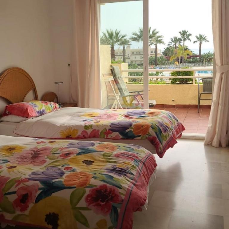 2 bedroom apartment overlooking Mediterranean, 2 outdoor pools - Appartamento con 2 Camere da Letto - 5