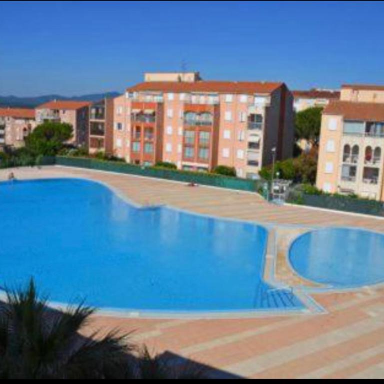 Studio dans résidence, piscine lagon, tennis et aire de jeux - Appartamento con Vista Giardino - 1