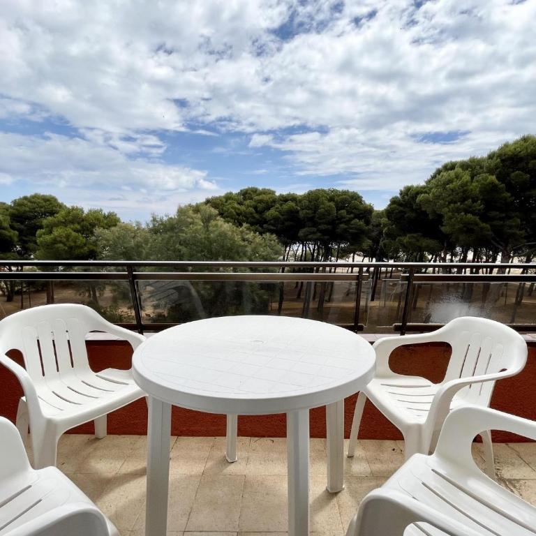 Les Salines by Costabravaway - Apartment - 11