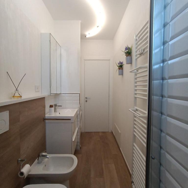 Attico Gabri - Appartamento con terrazzo panoramico vicino al Centro - One-Bedroom Apartment - 18