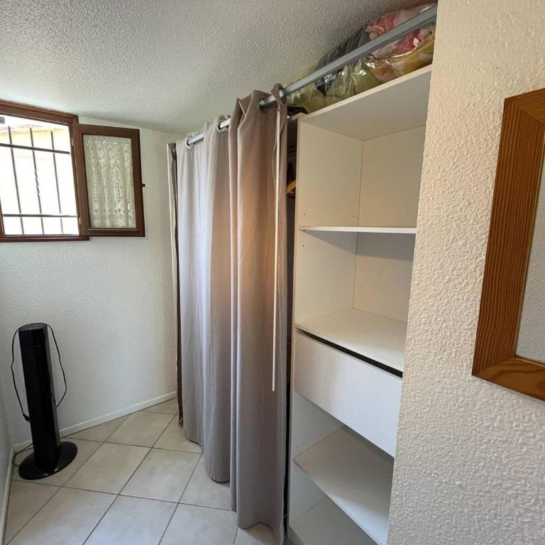 Villa 2 Pièces Mezzanine Climatisée avec Terrasse Privée - 6 Couchages - Saint Cyprien Plage - FR-1-106-36 - Villa - 8