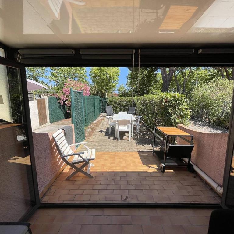 Villa 2 Pièces Mezzanine Climatisée avec Terrasse Privée - 6 Couchages - Saint Cyprien Plage - FR-1-106-36 - Villa - 1
