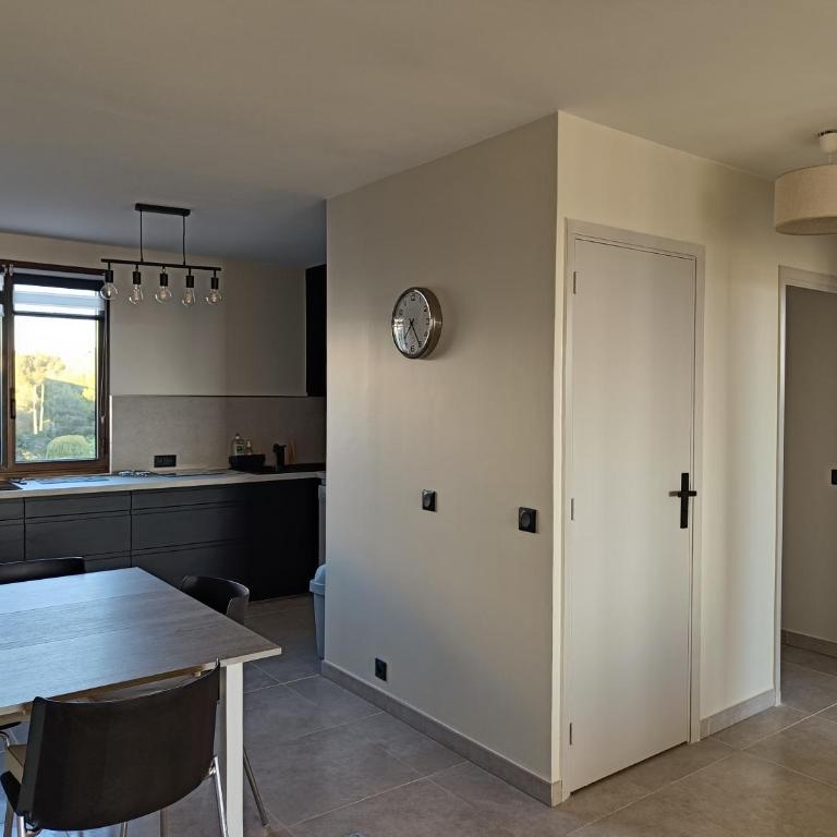 LES BALCONS - Apartamento de 2 dormitorios - 11