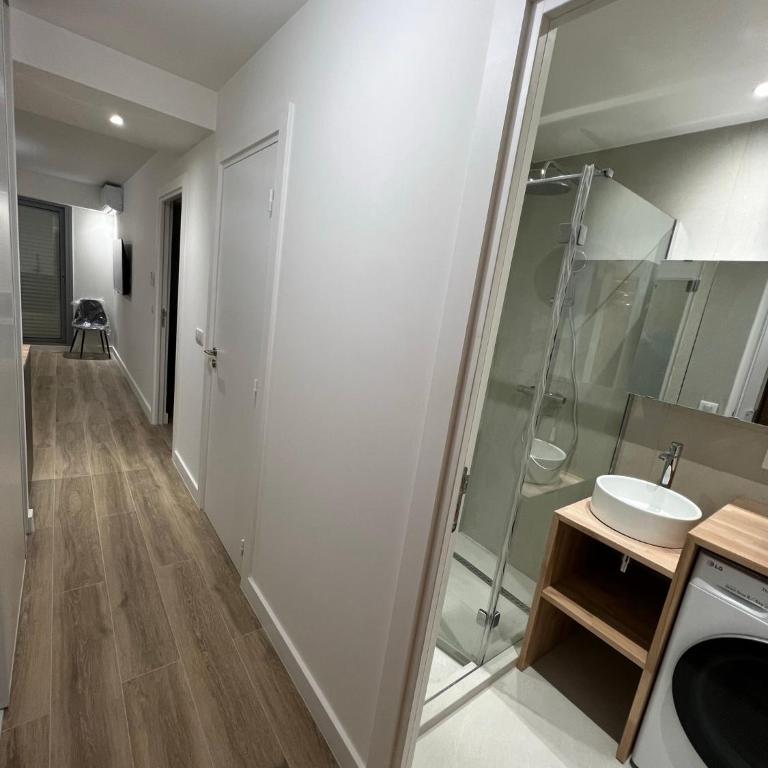 Vernier - One-Bedroom Apartment - 4