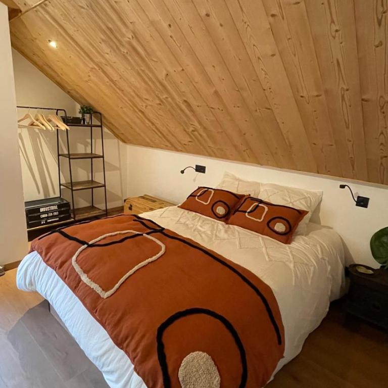 CHAMBRES D'HÔTES LES CHAMBRES D'ELSA - Chambre Double avec Terrasse - 1