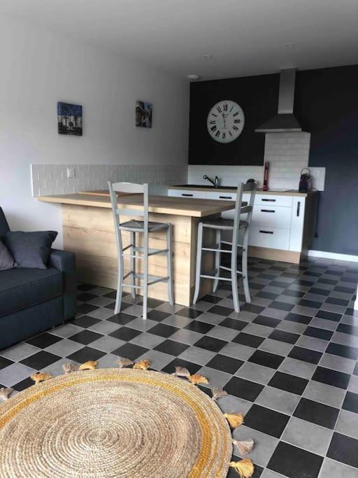 Studio entre bois et mer, chez Mathilde et Jérémy - Studio with Terrace - 12
