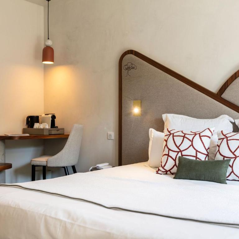 Hôtel du Parc Cavalaire sur Mer - Chambre Confort avec Balcon - Vue sur Mer - 14