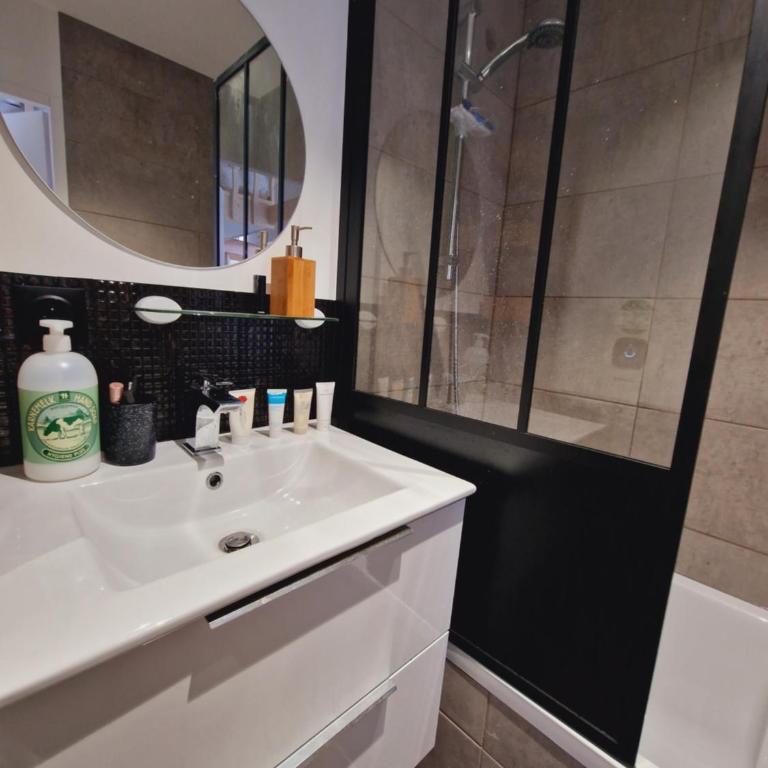 Studio cœur des Sables, 100m de la plage - Standard Studio - 5