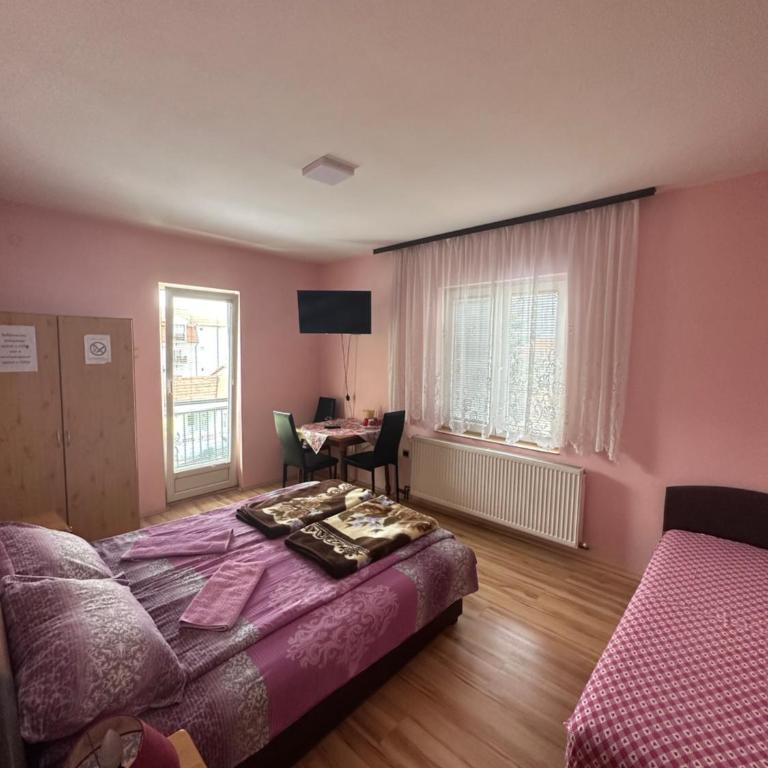 Apartments Božinović - Dvokrevetna Soba sa Bračnim Krevetom - 5