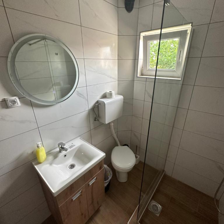 Apartments Božinović - Dvokrevetna Soba sa Bračnim Krevetom - 2