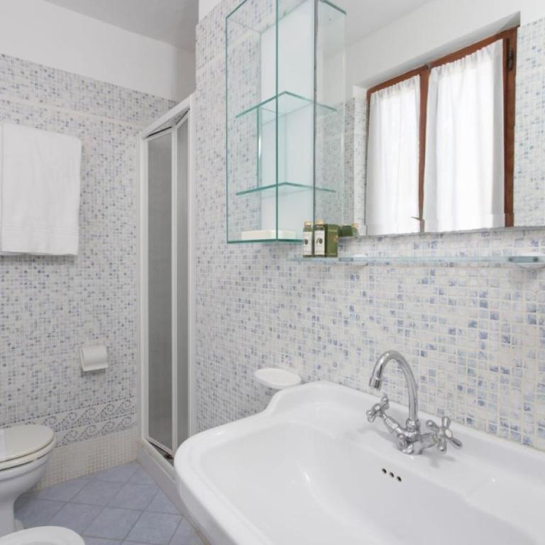 Hotel Antares - Camera Tripla - 2
