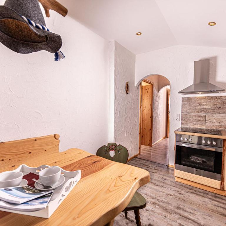 Haus BergGesundZeit Ferienwohnung Gotzenalm - Apartment with Mountain View - 7