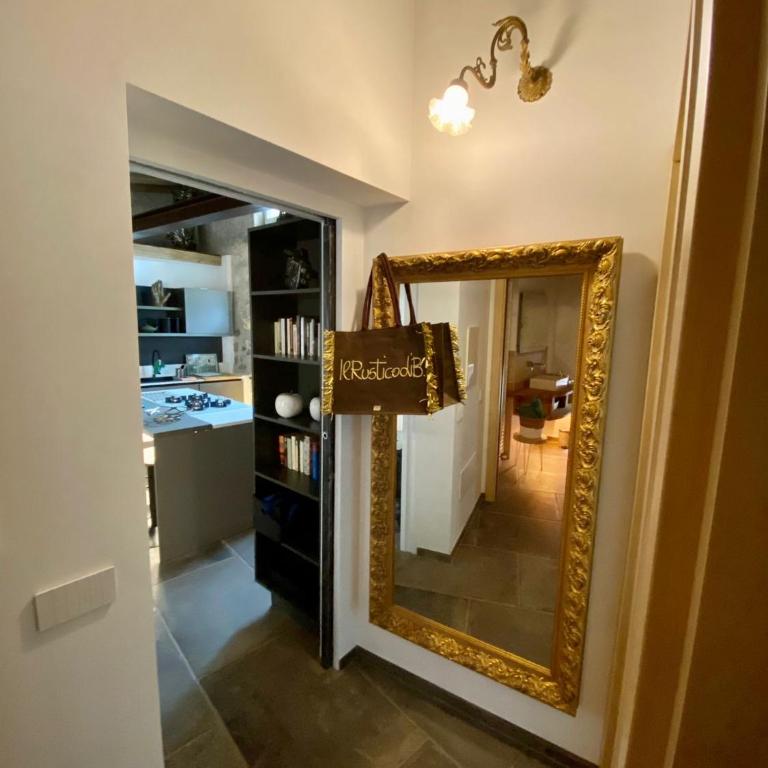 Premium Unique Lakeside view 90 m2 IlRusticodiB Apartment with private garden - Two-Bedroom Apartment - 70