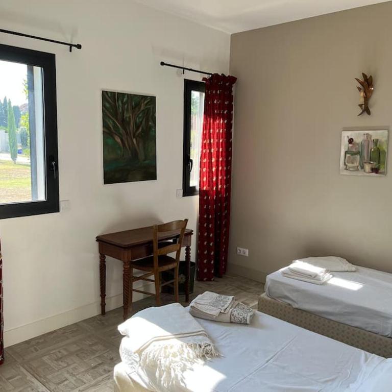 Contemporary house 5mn away from Aix in the countryside - Villa - 3