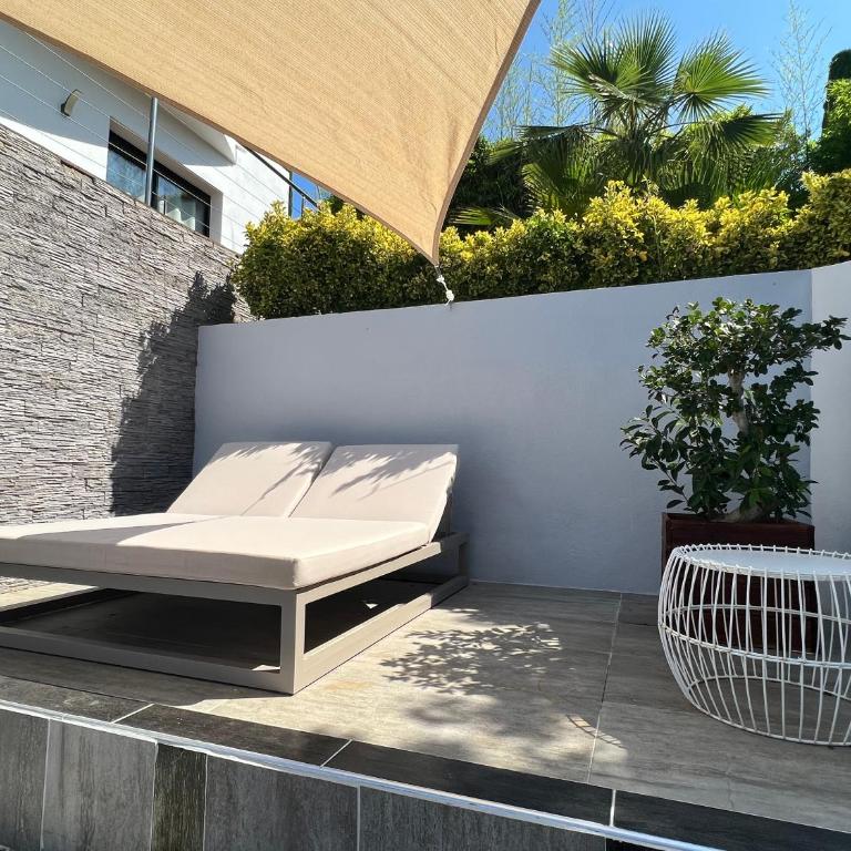 Grande Villa 350 M2, piscine chauffée vue mer et collines, CAVALAIRE sur mer, 10 personnes - Villa avec Piscine Privée - 6