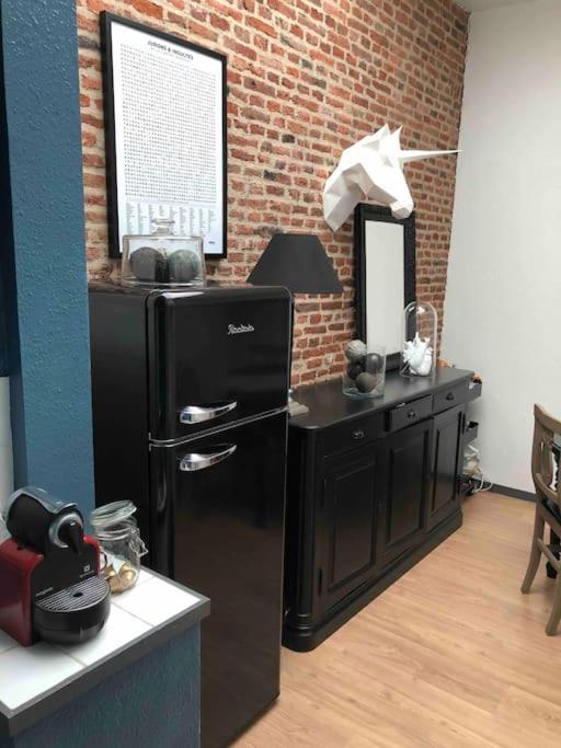 Au cœur du VIEUX-LILLE : Charmant appartement - One-Bedroom Apartment - 1