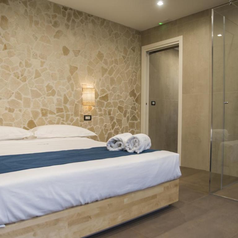 suite 18 luxury apartments - Double Room - 1
