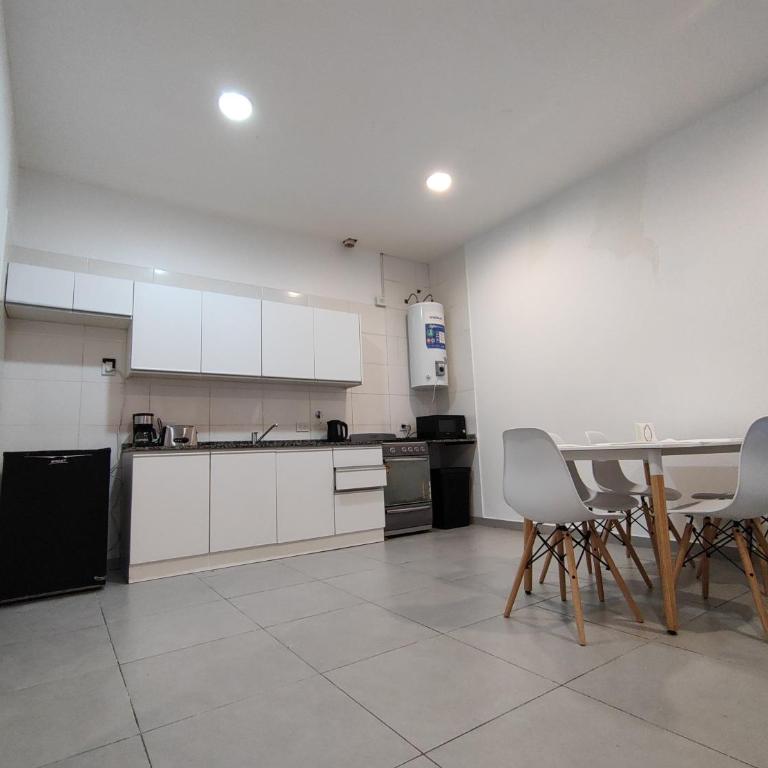 Moderno PH con patio en Chacarita A 3 minutos de Palermo y 2 cuadras del Movistar Arena y Art Media - One-Bedroom Apartment - 4