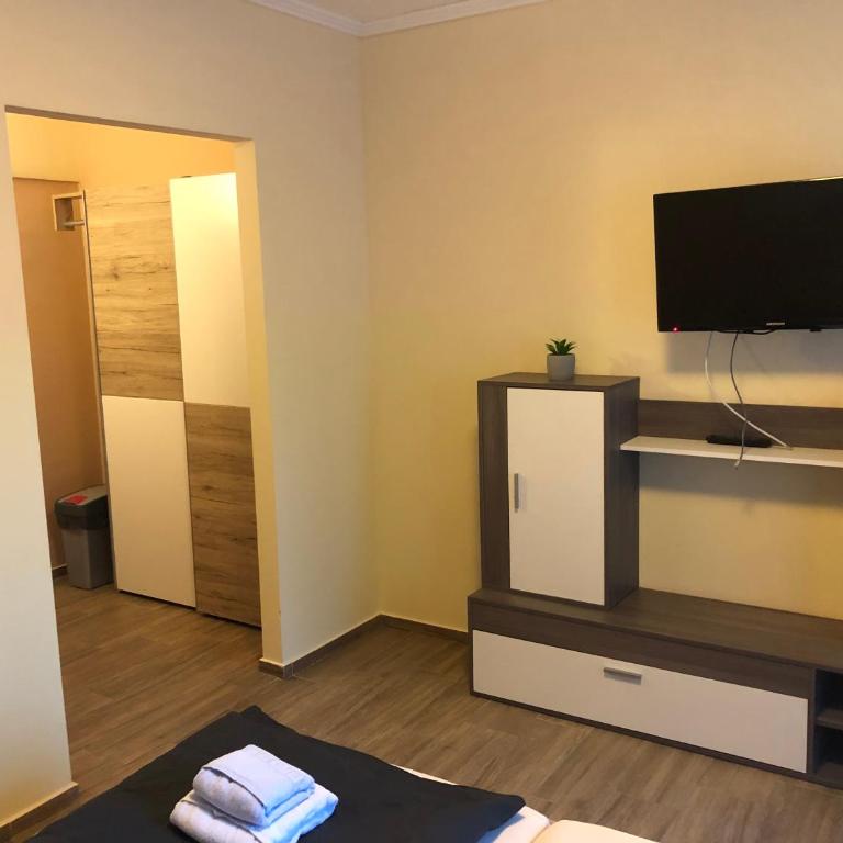 AlpenKlub Hotel - Double Room with Private Bathroom - 3