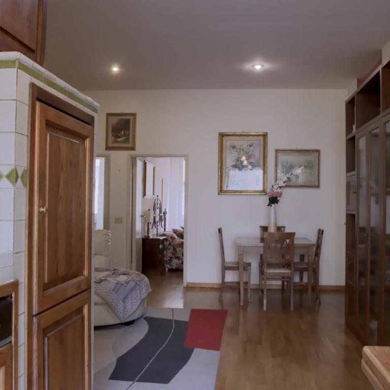 Grandma`s House - Appartamento con 2 Camere da Letto - 2