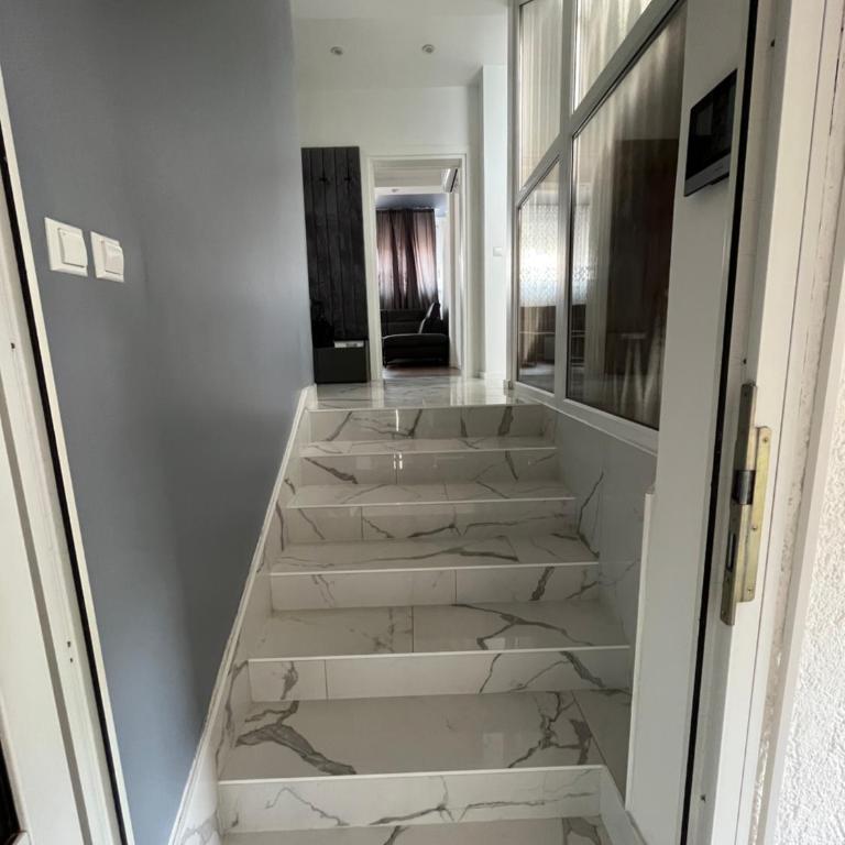 Villa Luca Free Garage Parking - Apartman sa 2 Spavaće Sobe - 23