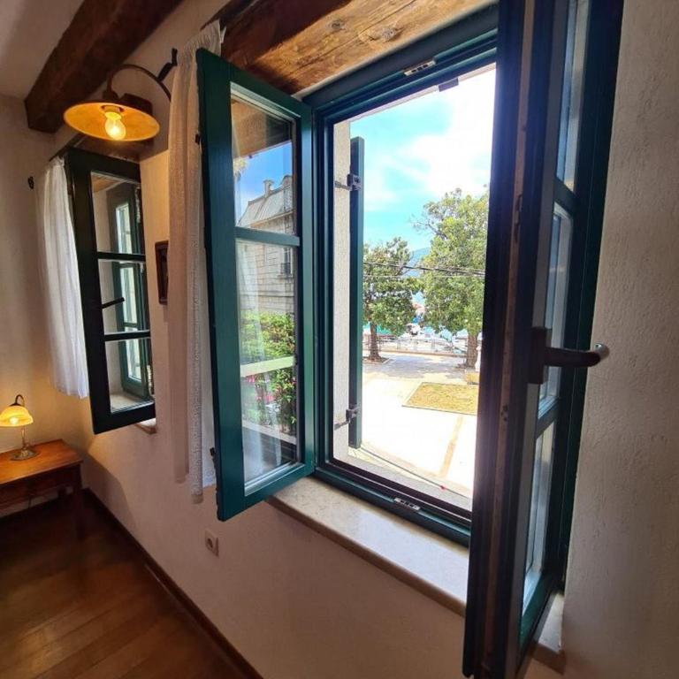 Skver Studio Apartments - Standard Studio - 2