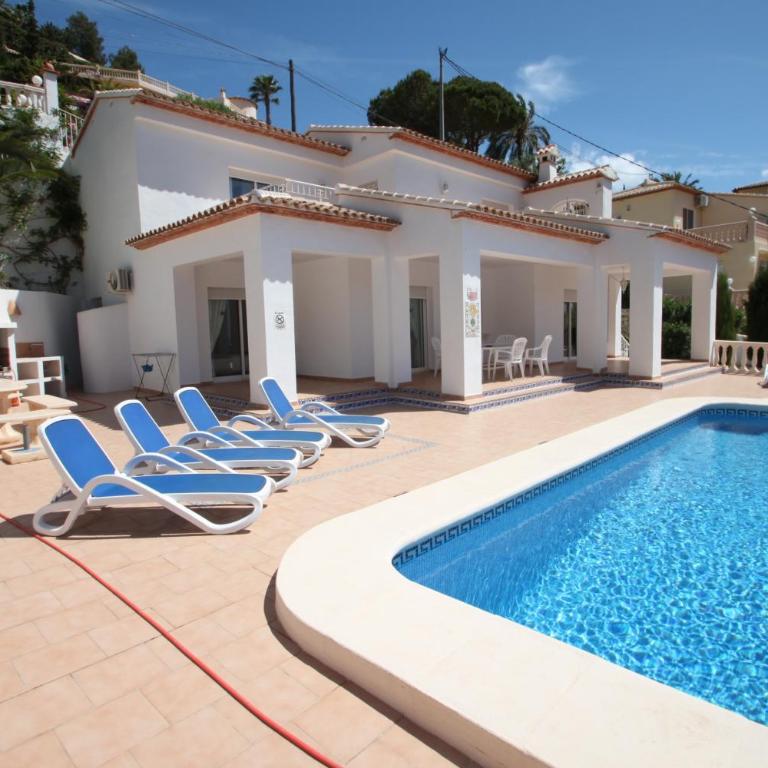 Sesam - sea view villa with private pool in Moraira - Three-Bedroom House - 3