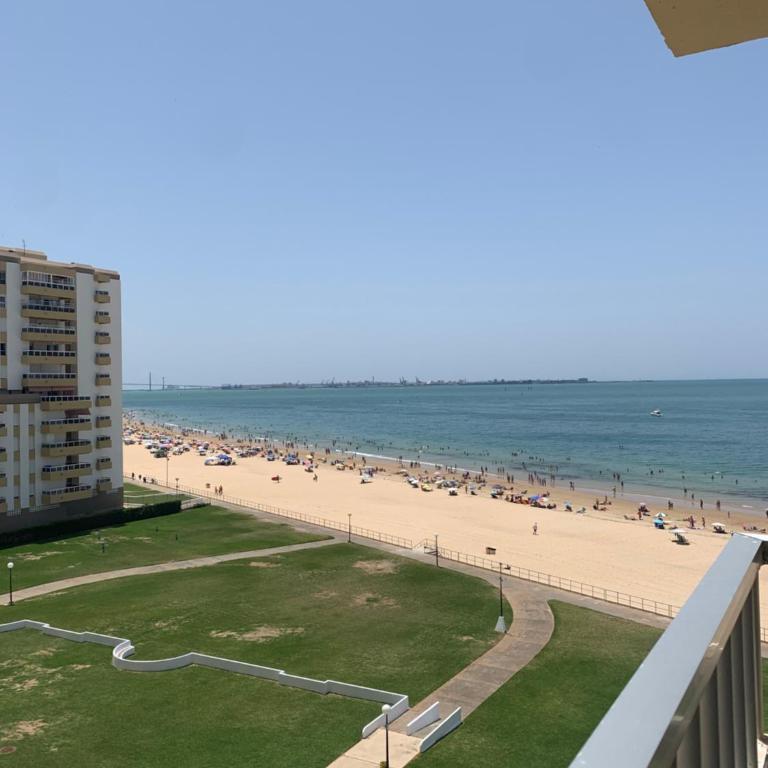 Apartamento Vista Bahia - Vistahermosa - Apartamento de 3 dormitorios - 3