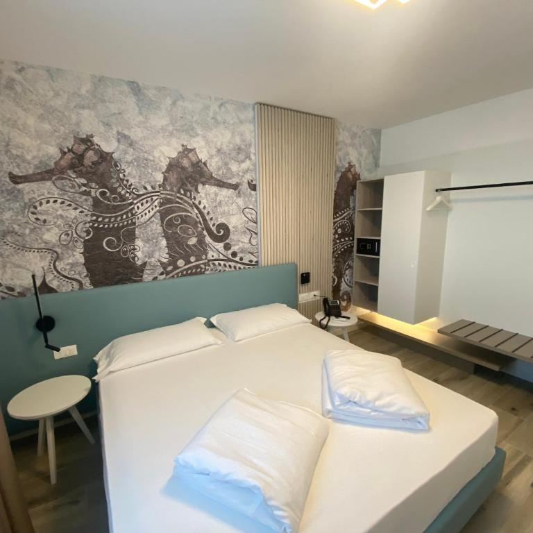 Marina Suites & Apartments 4 stelle S - Appartamento con 1 Camera da Letto e Vasca Idromassaggio - 8