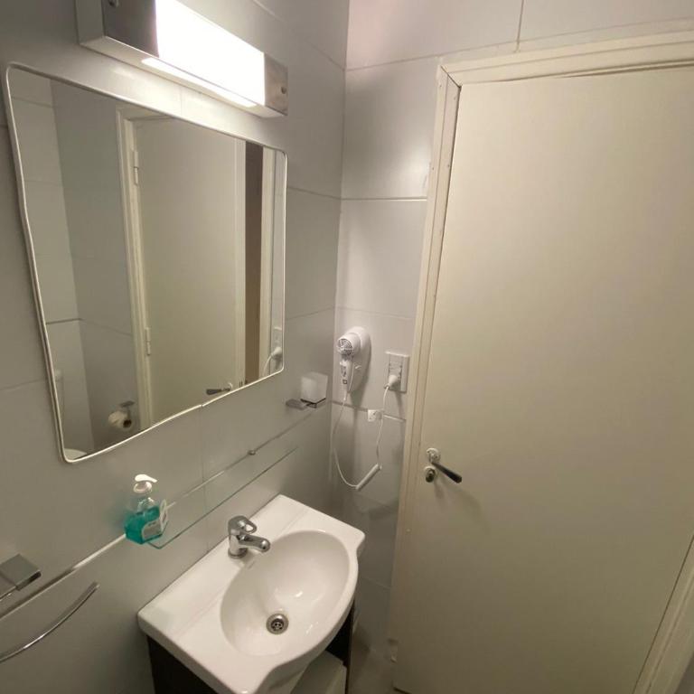 Depto céntrico remodelado - Apartamento de 1 dormitorio - 9