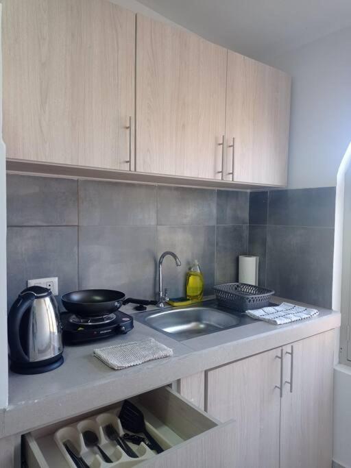 Acogedor Monoambiente en Tarija - Apartamento de 1 dormitorio - 5