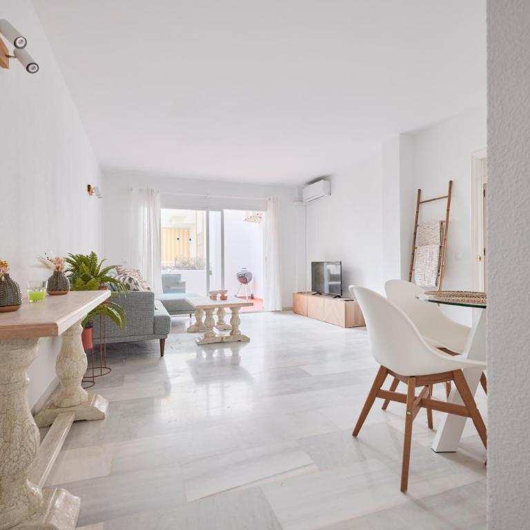 Puerto Banus, Nueva Andalucia - Apartamento de 2 dormitorios - 2