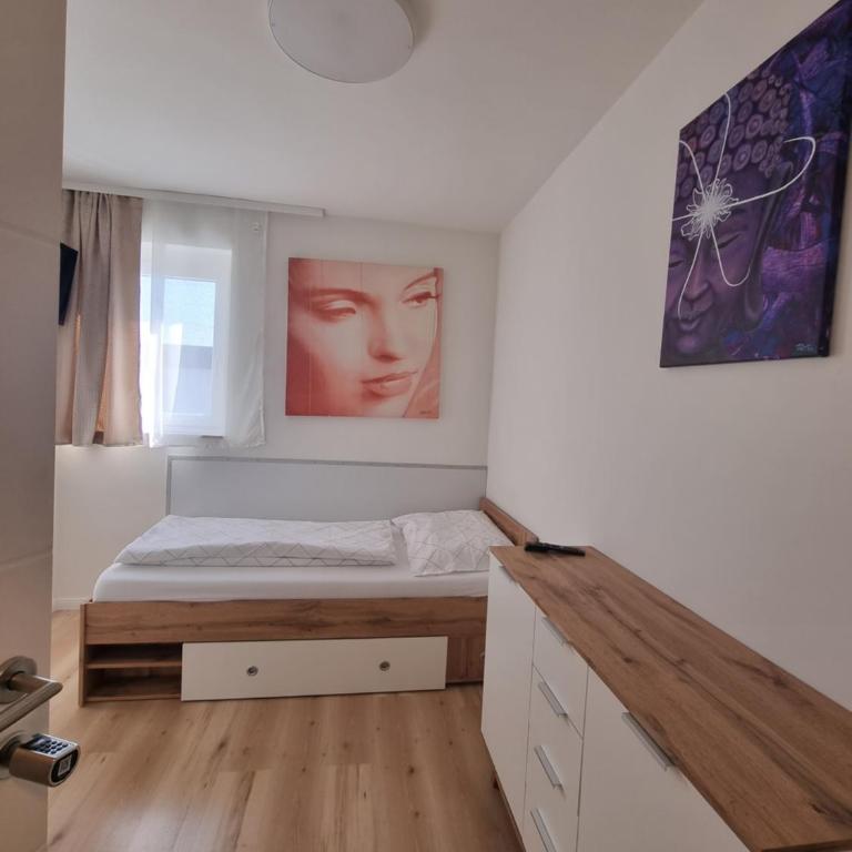 RingRooms - Self Check-In - Chambre Simple avec Salle de Bains Commune - 1