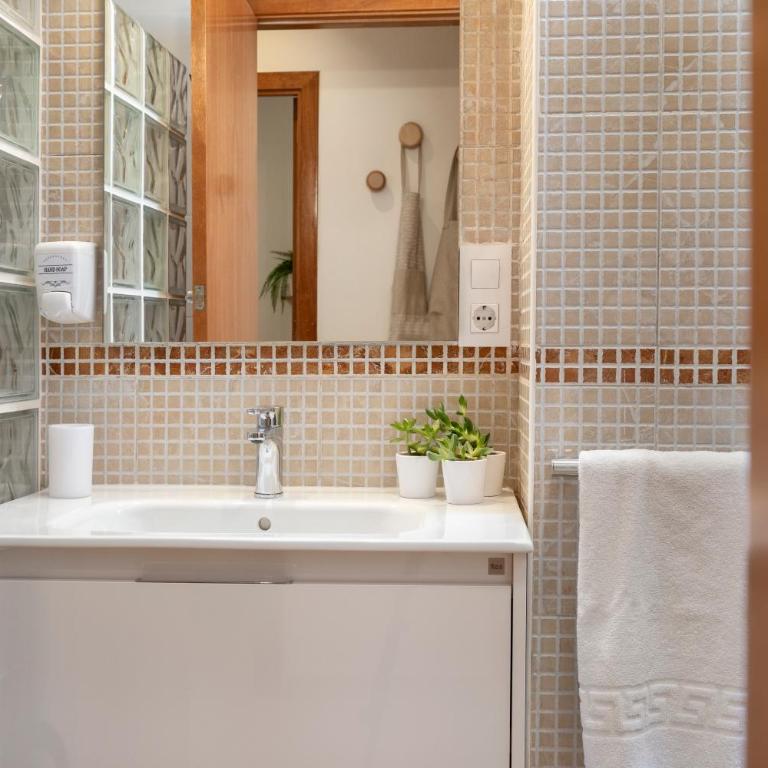 Carme -Alojamiento céntrico en Girona - Apartamento de 2 dormitorios - 25