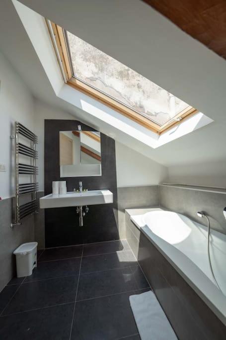 Mansarda Napoli Sky By Dimorra - Two-Bedroom Apartment - 6