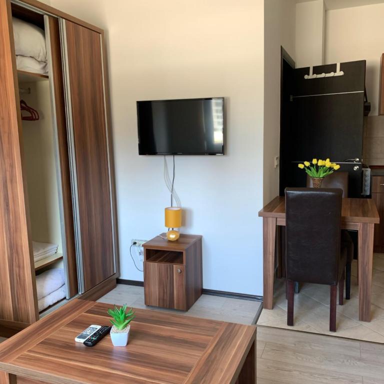 Apartments Kaladjurdjevic - Studio Apartman - 5