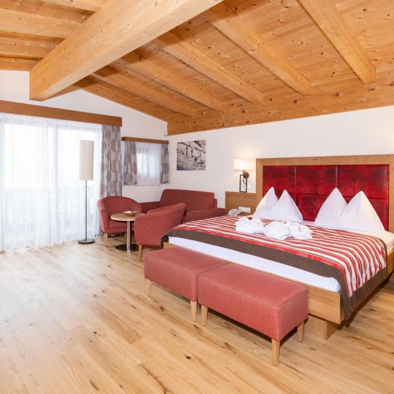 Hotel Wöscherhof - 4 Sterne Superior - Superior Suite „LÄSSIG_DAHUAM“ mit Balkon - 5