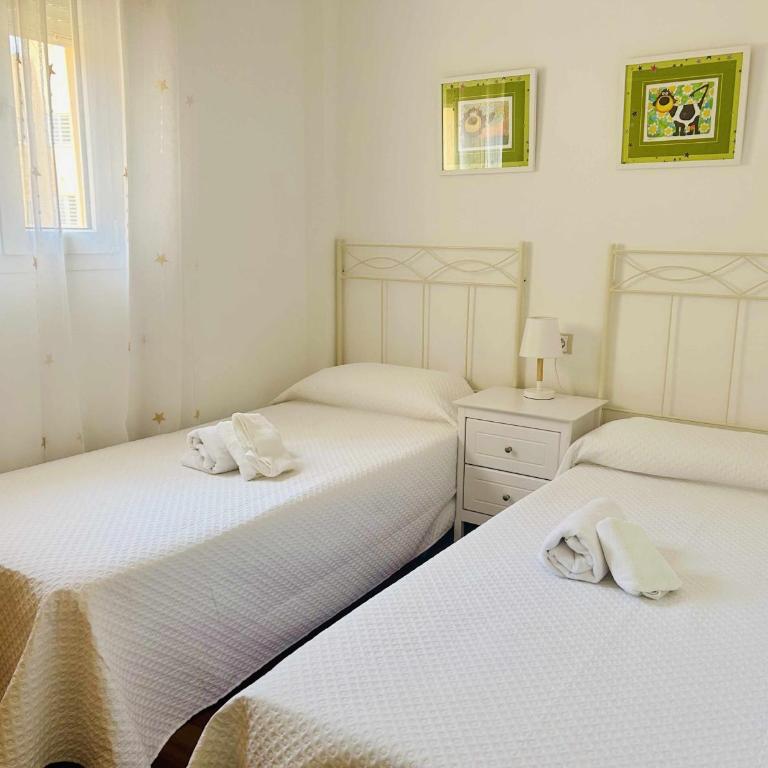 Casa Playa Roquetas - Three-Bedroom Apartment - 26