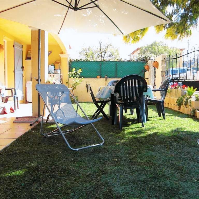 Villa Climatisée de 2à 10 personnes Piscine privée 3km MER - Villa - 15