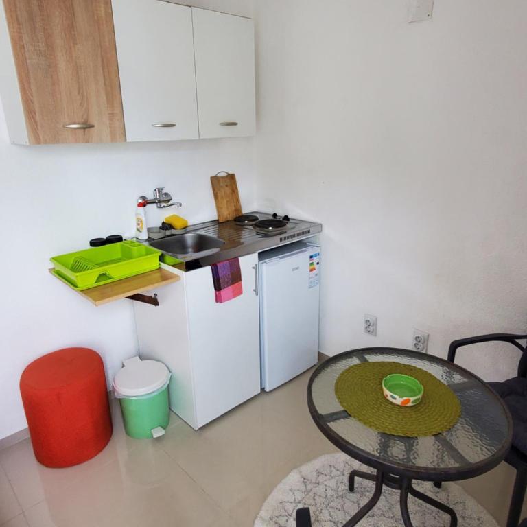 Apartmani Liki - Apartman sa 2 Spavaće Sobe - 8