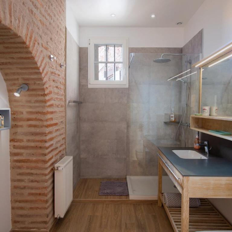 Appartement d'exception au pied de la cathédrale - Appartement avec Douche - 10