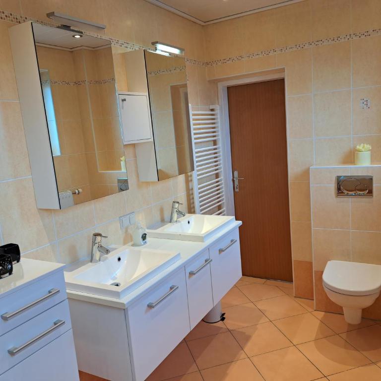 Flataid Gästehaus Graschi - Steinbergstraße - Apartment mit 3 Schlafzimmern - 1