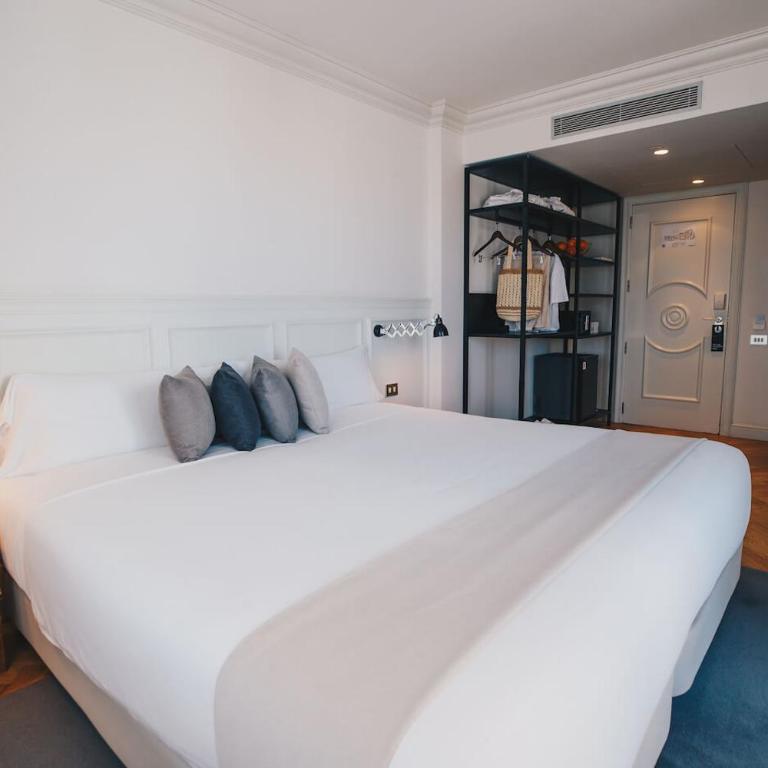 Dear Hotel Madrid - Deluxe Double Room High Floor - 1
