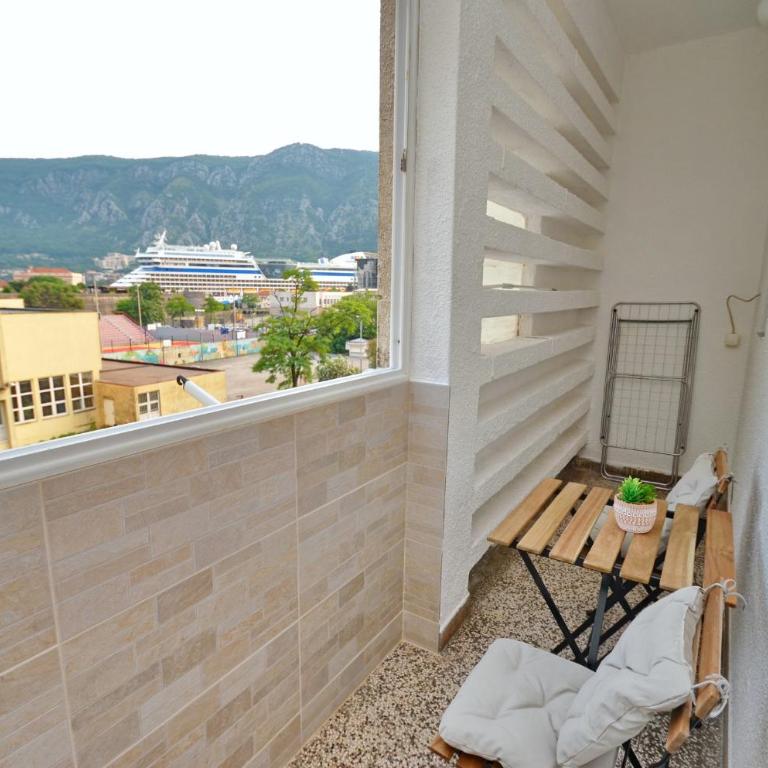 Central Art Oasis Kotor - Two-Bedroom Apartment - 15