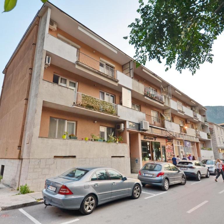 Central Art Oasis Kotor - Two-Bedroom Apartment - 28
