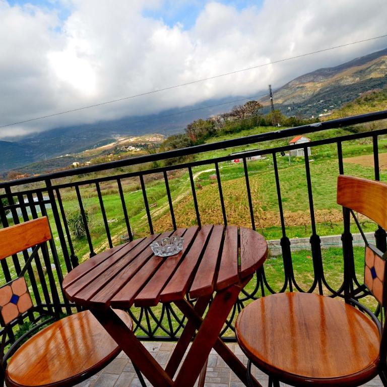 Apartments Ivetić - One-Bedroom Apartment with Balcony - 5